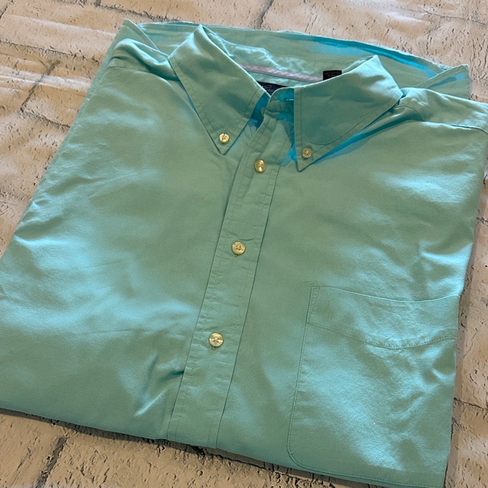 Roundtree & Yorke Light Aqua Button-Down Shirt